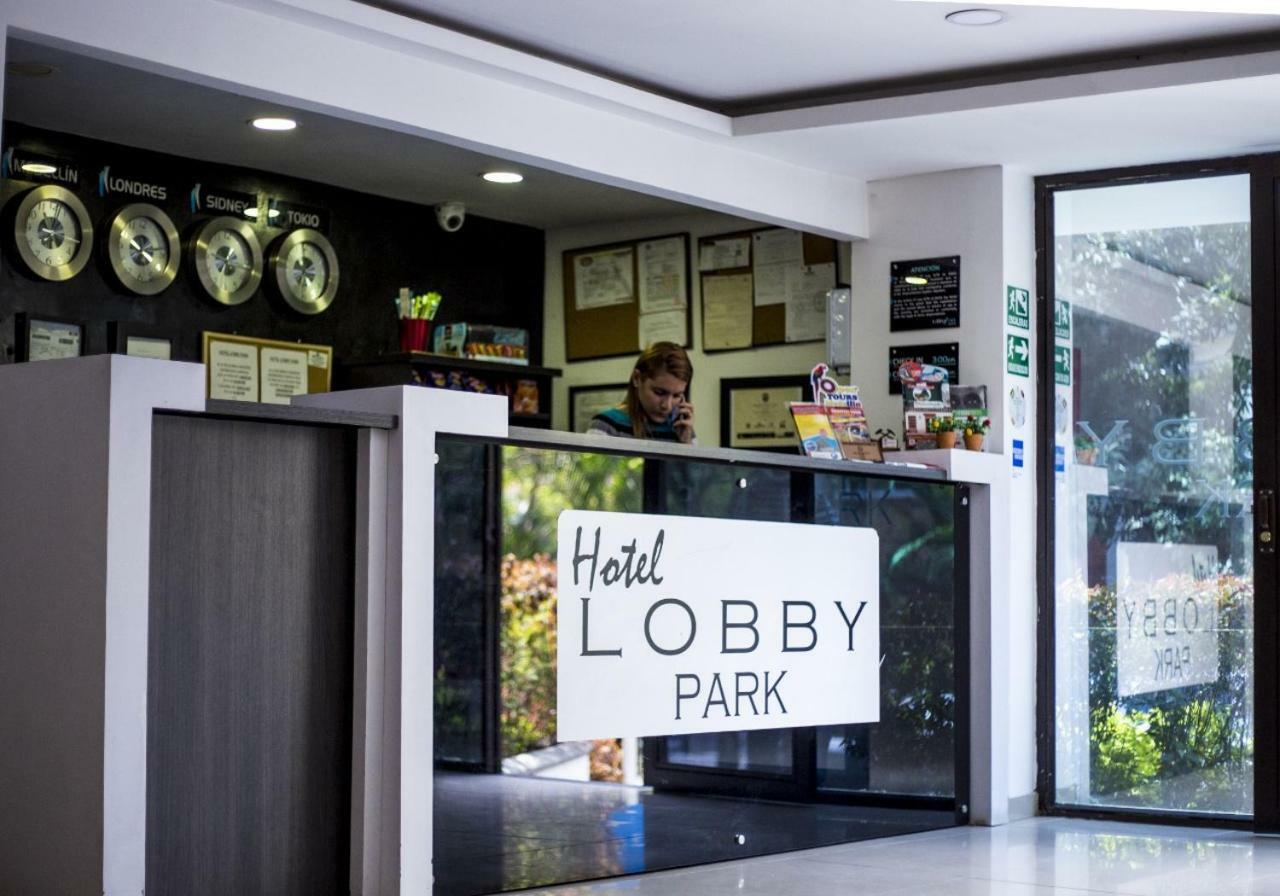 Lobby Park Hotel Medellin Exterior photo